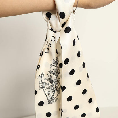Eleganter Seidenschal mit Polka-Dot-Muster